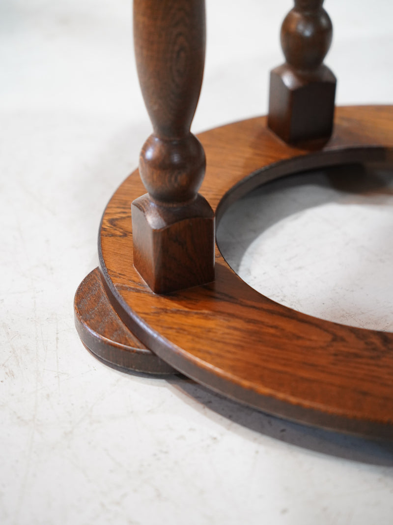 オークウッド サイドテーブル <br>大和店 - ヴィンテージ SHARK ATTACK