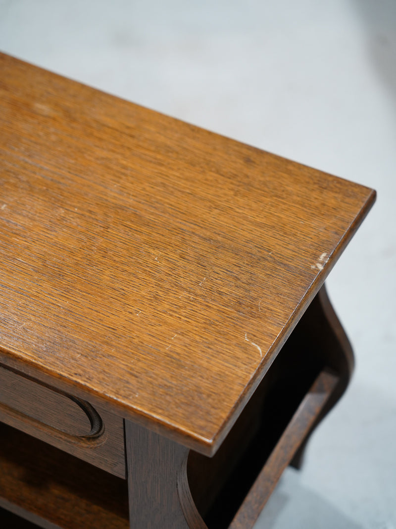 ウッド ナイトスタンド/マガジンラック <br>大和店 - ヴィンテージ SHARK ATTACK