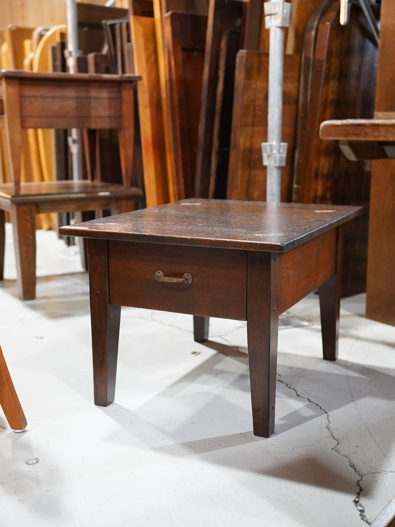 ウッド ローテーブル/サイドテーブル <br> 大和店 - ヴィンテージ SHARK ATTACK