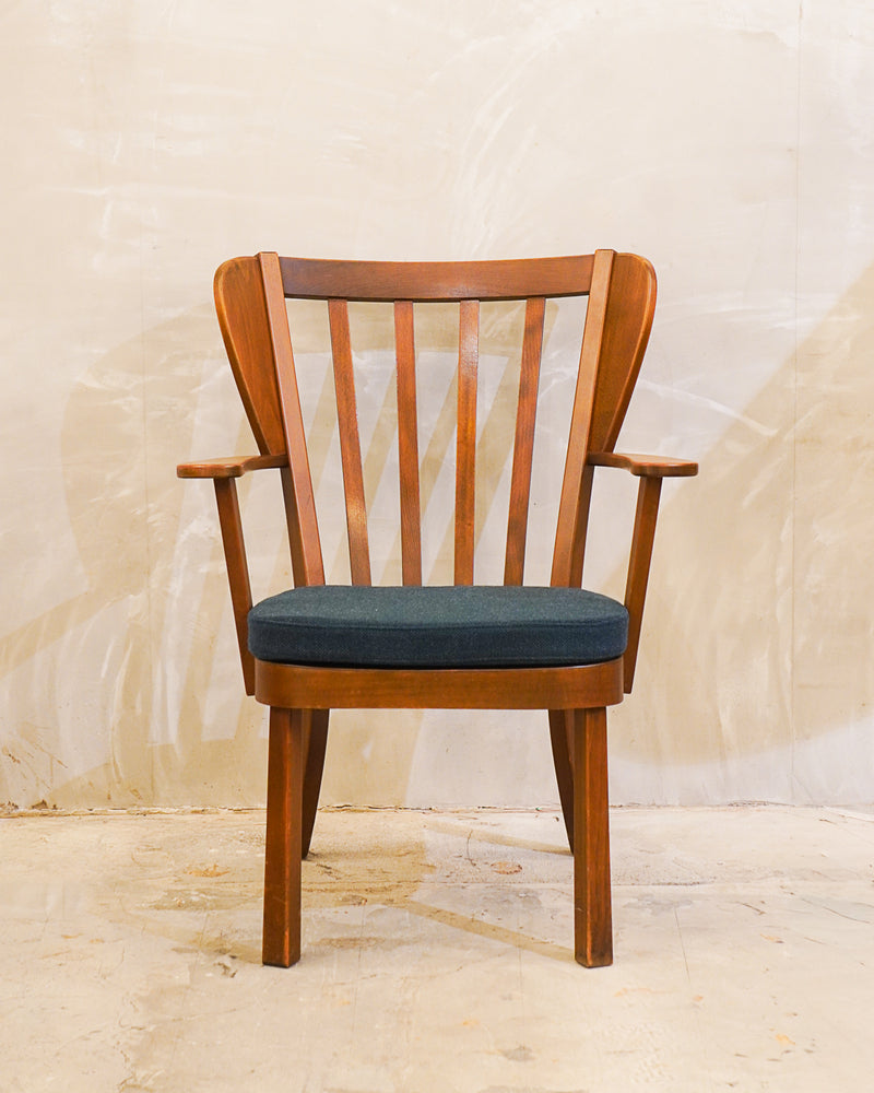 DINING CHAIR