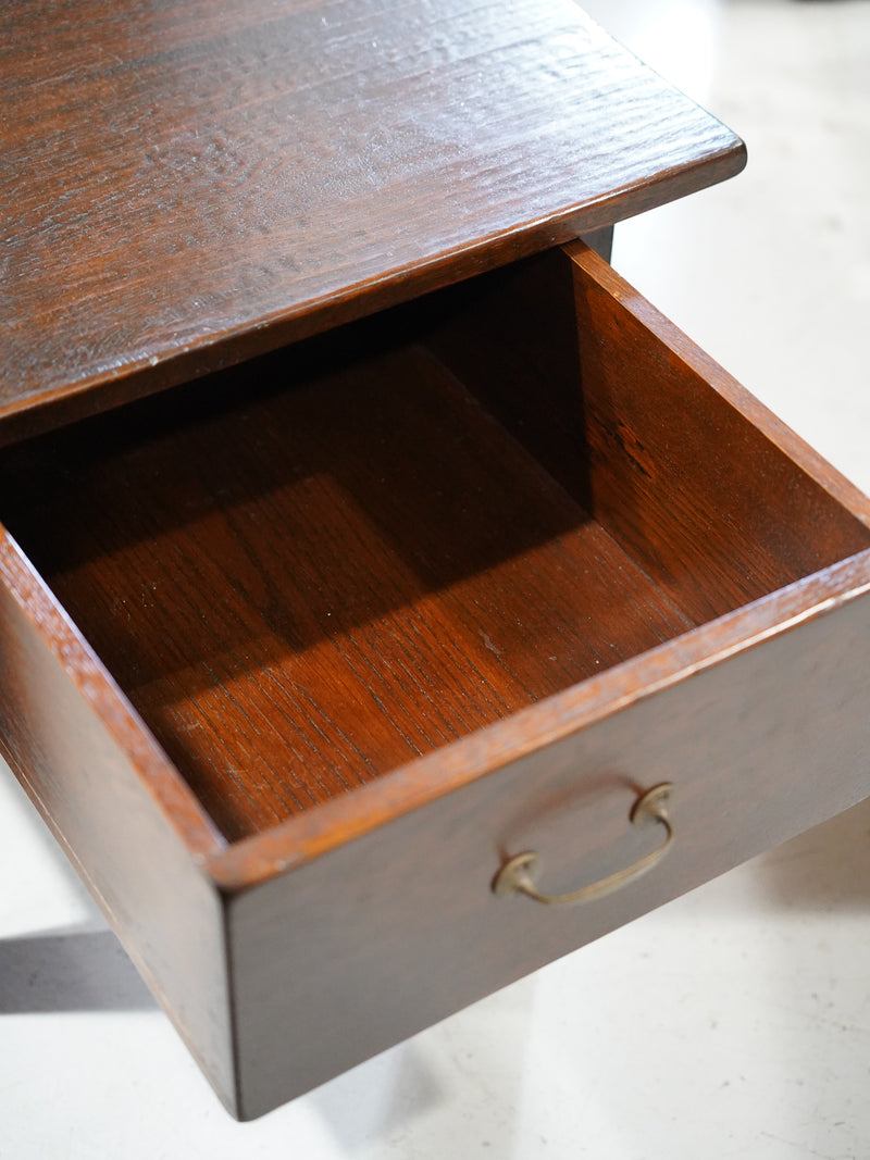 ウッド ローテーブル/サイドテーブル <br> 大和店 - ヴィンテージ SHARK ATTACK