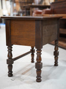 オークウッド サイドテーブル <br> 大和店 - ヴィンテージ SHARK ATTACK