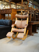 STOKKE <br> バランスチェア <br> Norway <br>大和店 - ヴィンテージ SHARK ATTACK