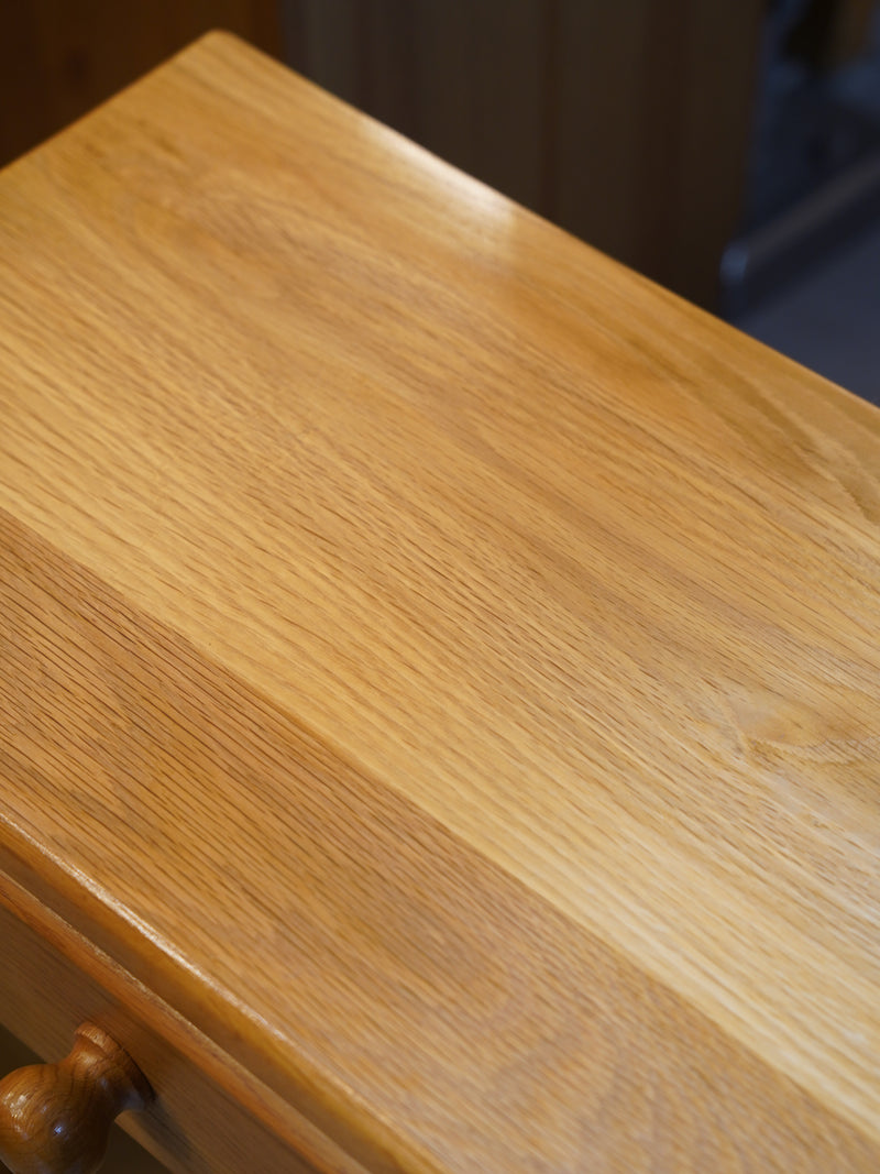 オークウッド ナイトチェスト <br>大阪店 - ヴィンテージ SHARK ATTACK