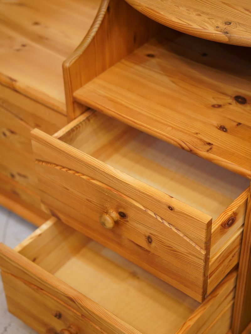 パインウッド サイドボード <br>大和店 - ヴィンテージ SHARK ATTACK