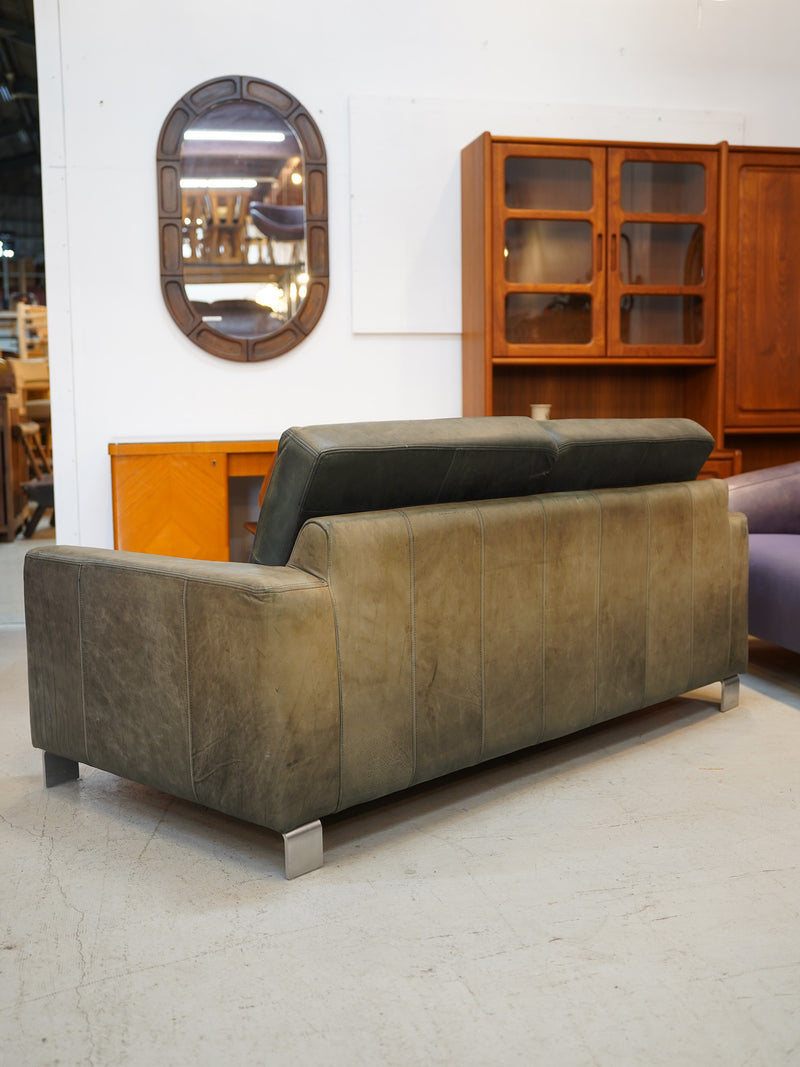 レザー 2シーターソファ <br> 大和店 - ヴィンテージ SHARK ATTACK