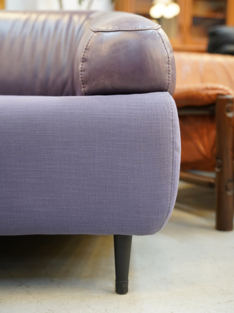 prominent<br>レザー/ファブリック ソファ<br> 大和店 - ヴィンテージ SHARK ATTACK