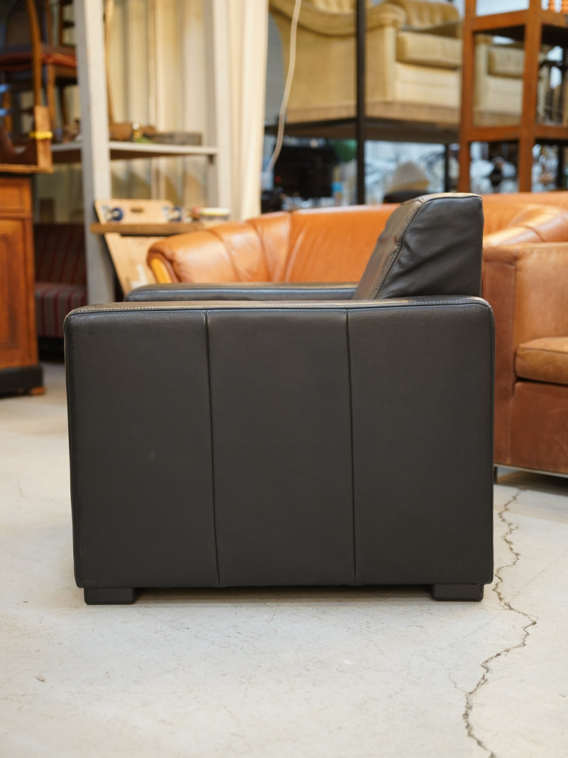 レザー 1シーターソファ <br> 大和店 - ヴィンテージ SHARK ATTACK