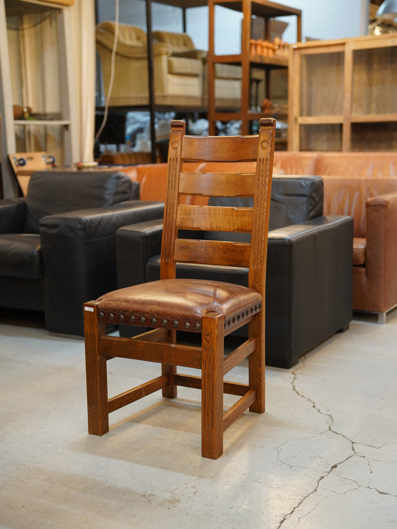 オークウッド レザーダイニングチェア <br> 大和店 - ヴィンテージ SHARK ATTACK