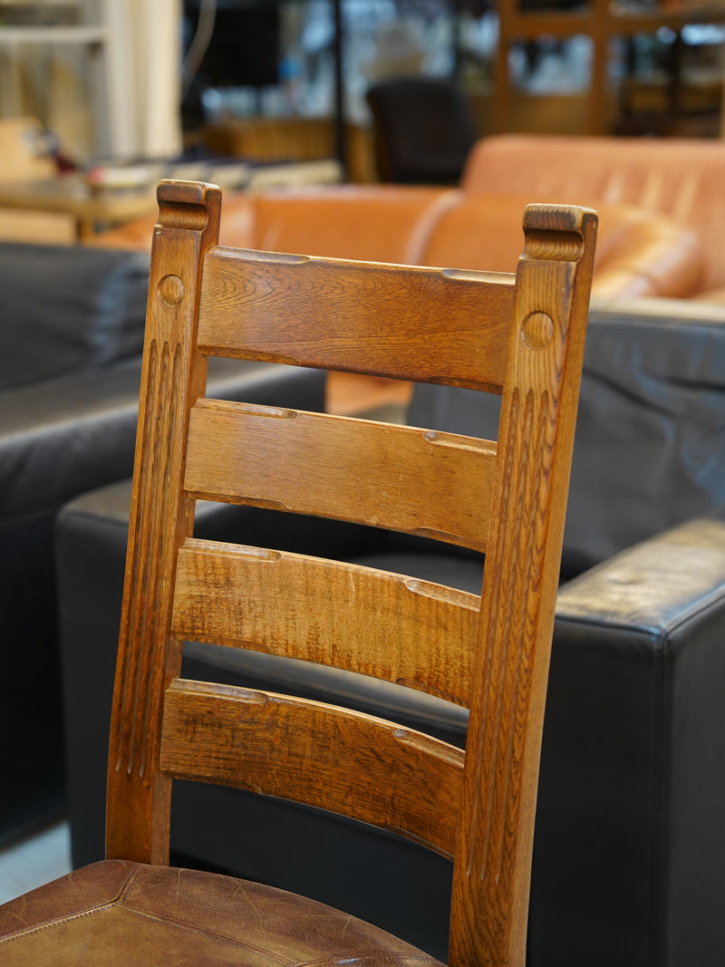 オークウッド レザーダイニングチェア <br> 大和店 - ヴィンテージ SHARK ATTACK