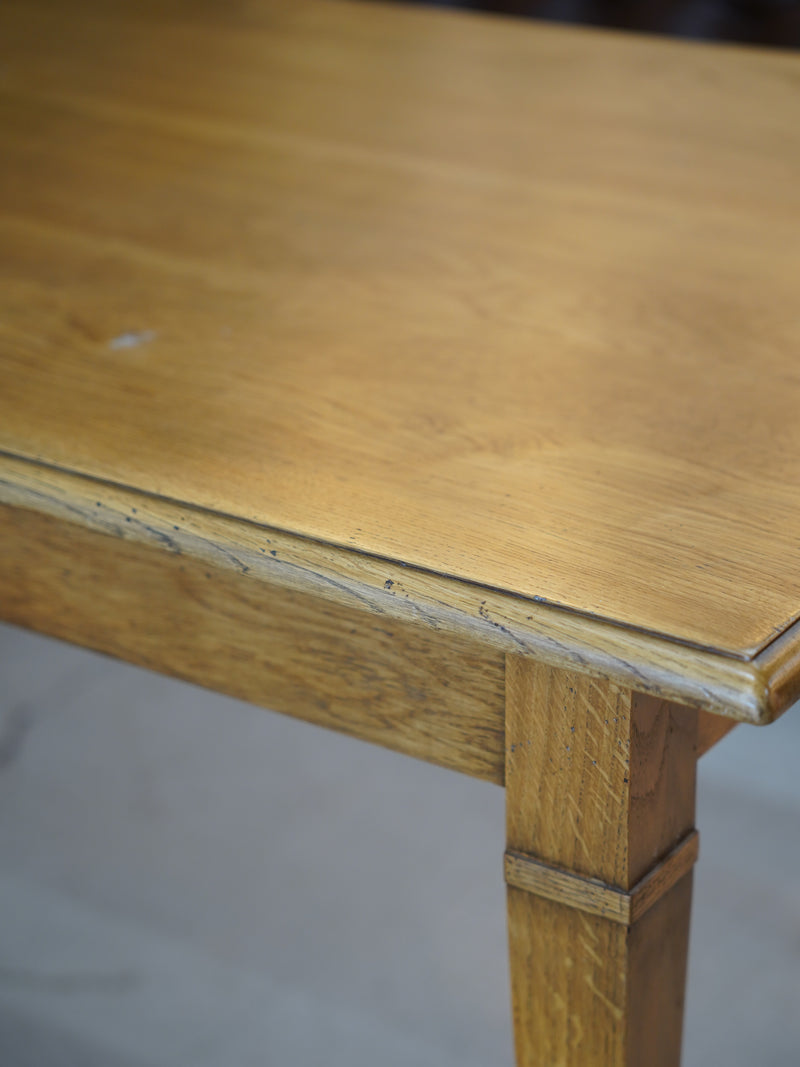 ウッド ダイニングテーブル <br> 大和店 - ヴィンテージ SHARK ATTACK