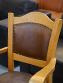 オークウッド レザー アームチェア<br> 大和店 - ヴィンテージ SHARK ATTACK