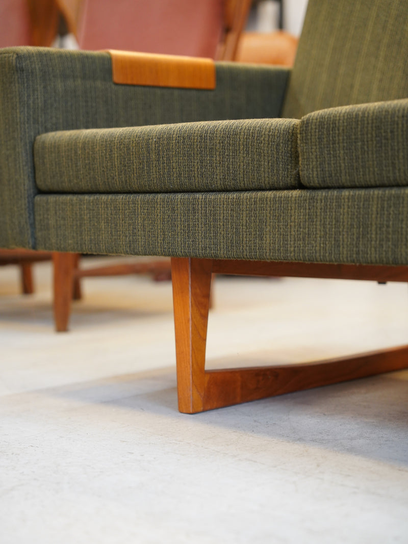 Effka mobler 4シーター ソファ <br> 大和店 - ヴィンテージ SHARK ATTACK