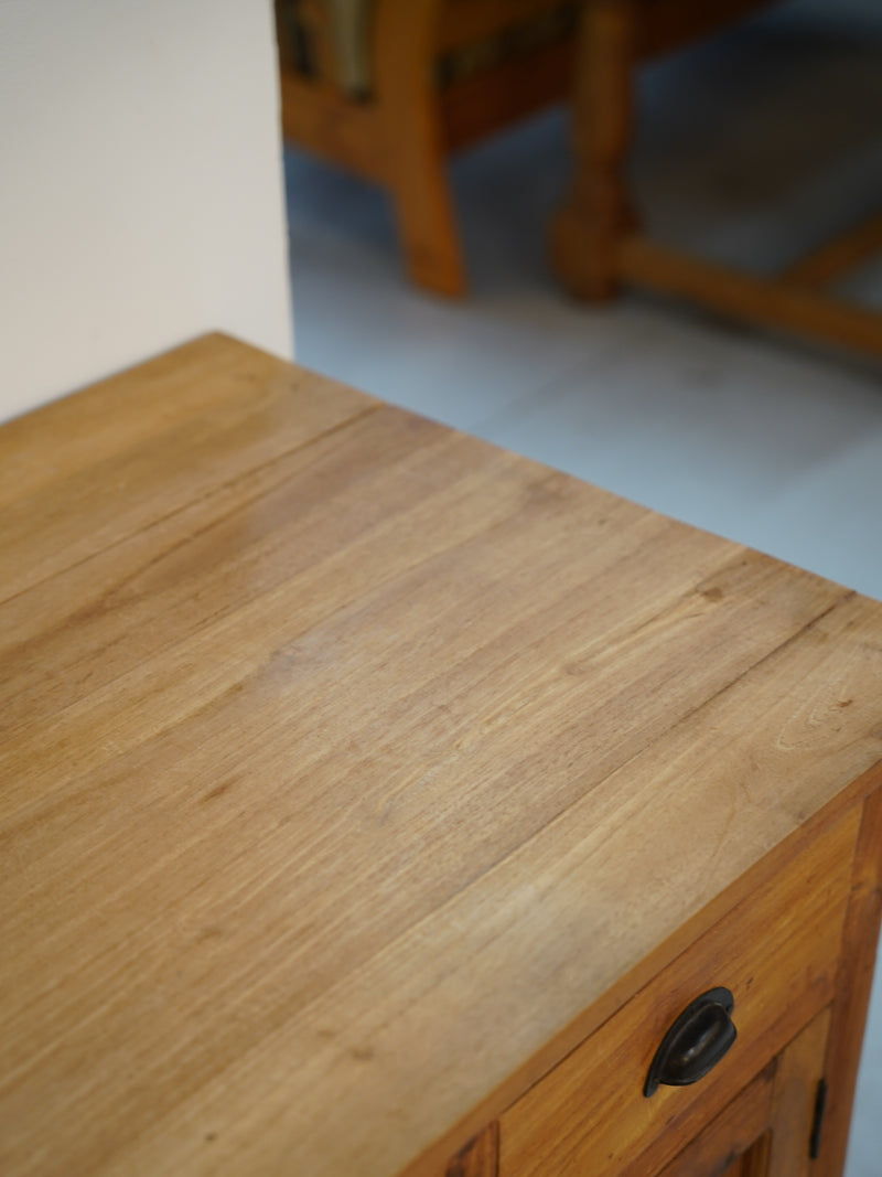 ウッドデスク<br> 大和店 - ヴィンテージ SHARK ATTACK