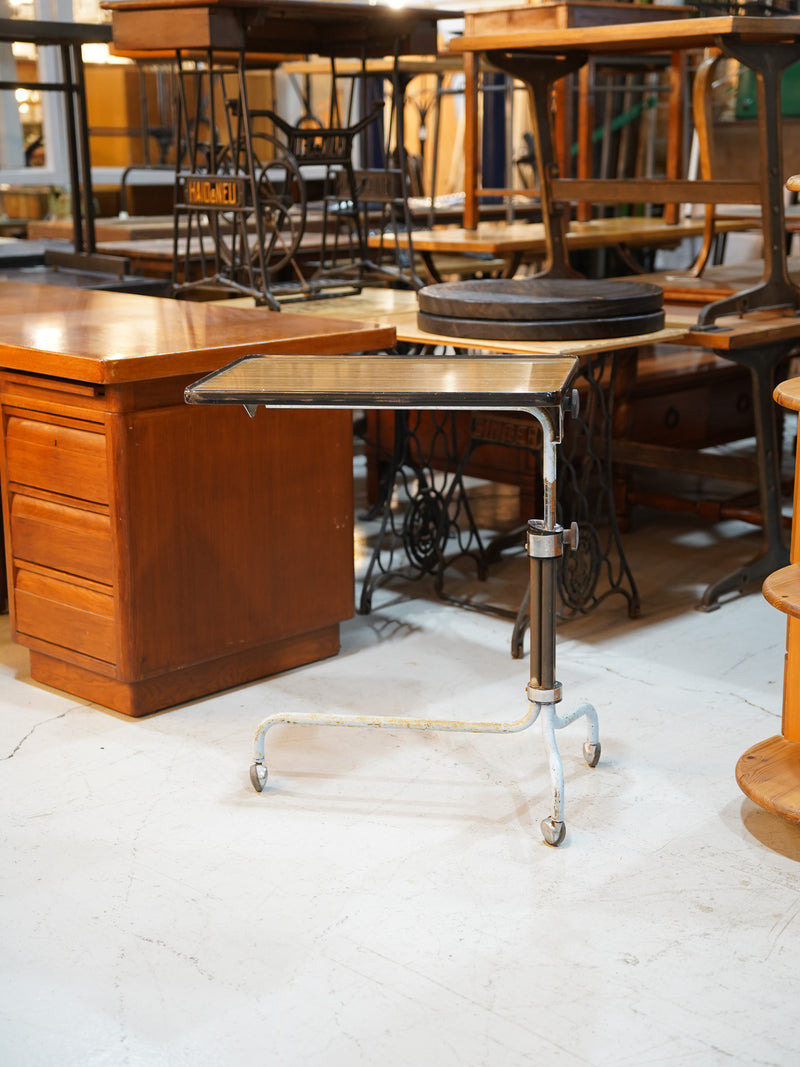 サイドテーブル <br> 大和店