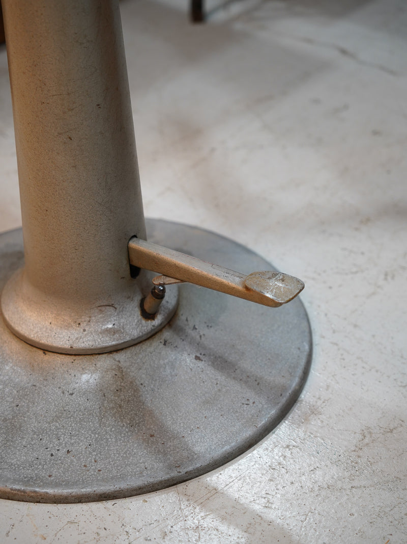 Ahrend <br>テーブルレッグ<br>Sweden<br> 大和店