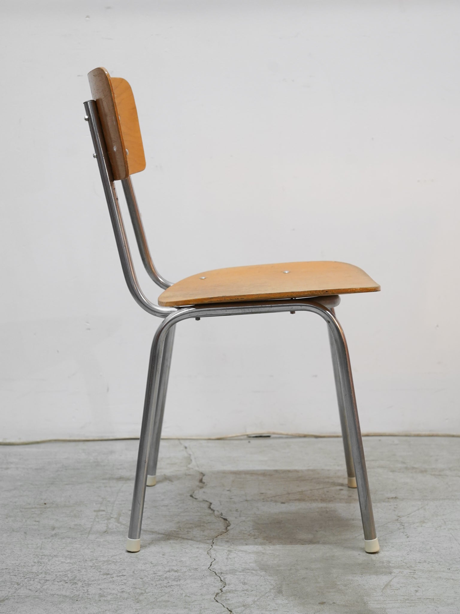 ウッド スクールチェア - 1960's , Czechoslovakia