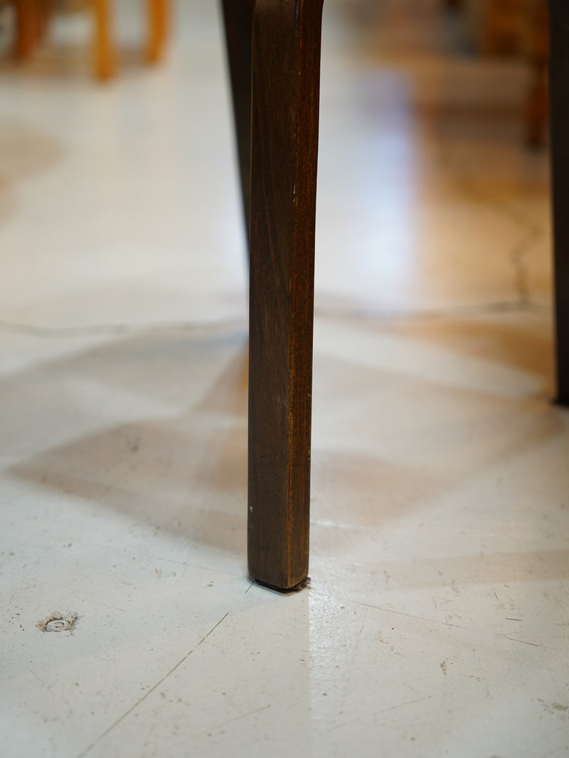 レザーダイニングチェア <br> 大和店