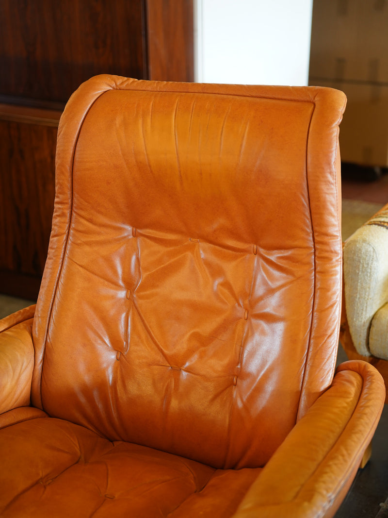 EKORNES <br> レザー リクライニングチェア オットマン付き <br> Norway <br> 大和店