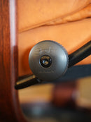 EKORNES <br> レザー リクライニングチェア オットマン付き <br> Norway <br> 大和店