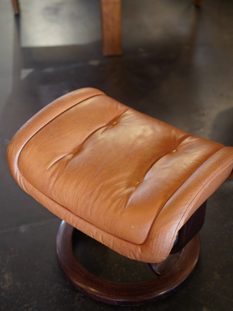 EKORNES <br> レザー リクライニングチェア オットマン付き <br> Norway <br> 大和店