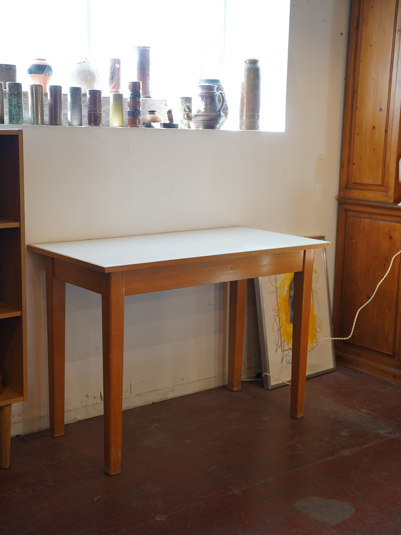 リノリウム コンソールテーブル <br> 大和店