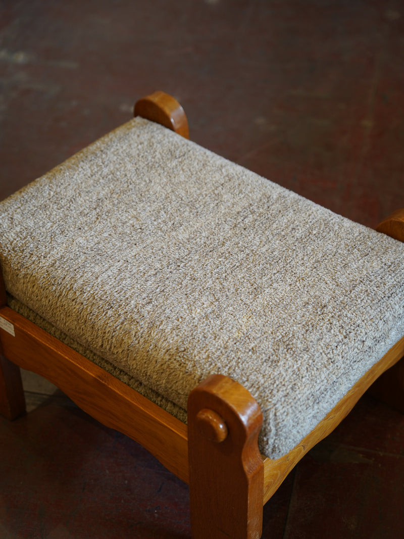 SHARK ATTACK アンティーク・ビンテージ ソファのページ