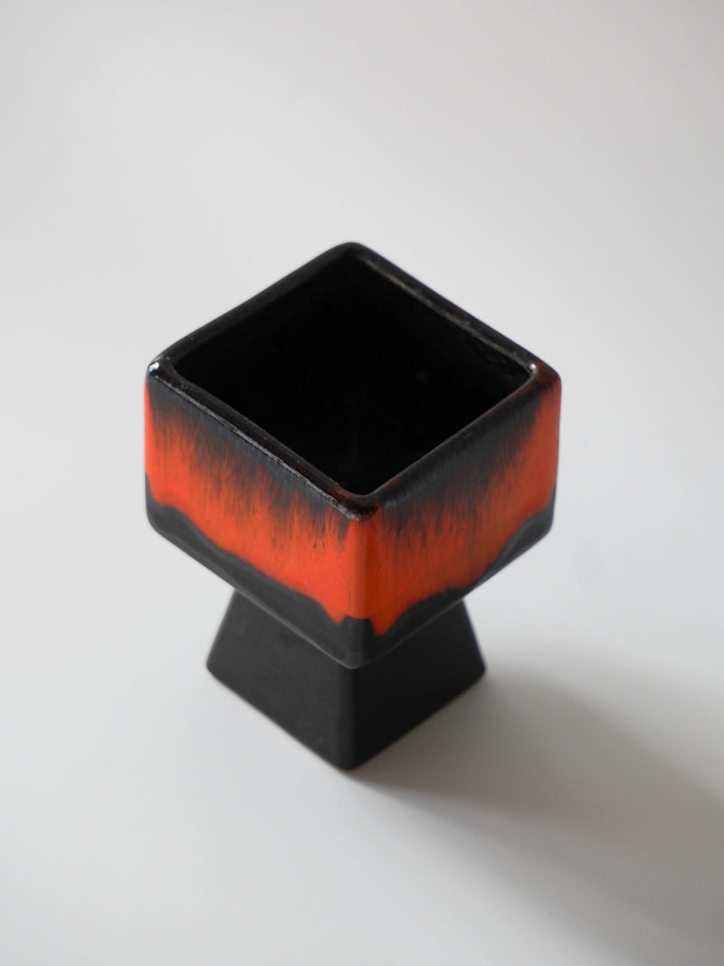 Fat Lava <br>セラミック フラワーベース <br>W Germany <br>bob's box - ヴィンテージ SHARK ATTACK