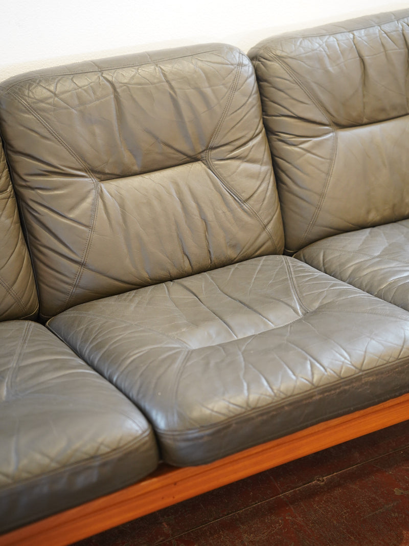 Holstebro Møbelfabrik <br> 3シーターレザーソファ <br> Denmark , 1960's  <br> 大和店