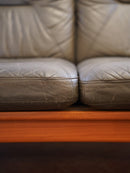 Holstebro Møbelfabrik <br> 3シーターレザーソファ <br> Denmark , 1960's  <br> 大和店