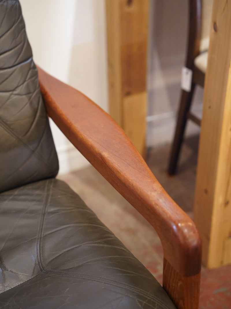 Holstebro Møbelfabrik <br> 1シーターレザーソファ <br> Denmark , 1960's  <br> 大和店 <br> 大和店