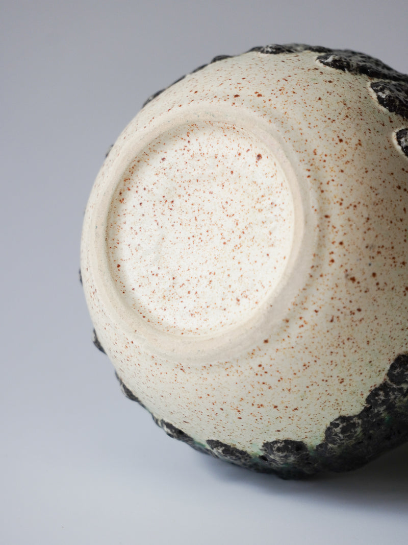 Bay Keramik <br>セラミック フラワーベース <br> W Germany<br>bob's box - ヴィンテージ SHARK ATTACK