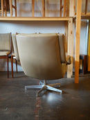 レザー ラウンジチェア <br> 大和店