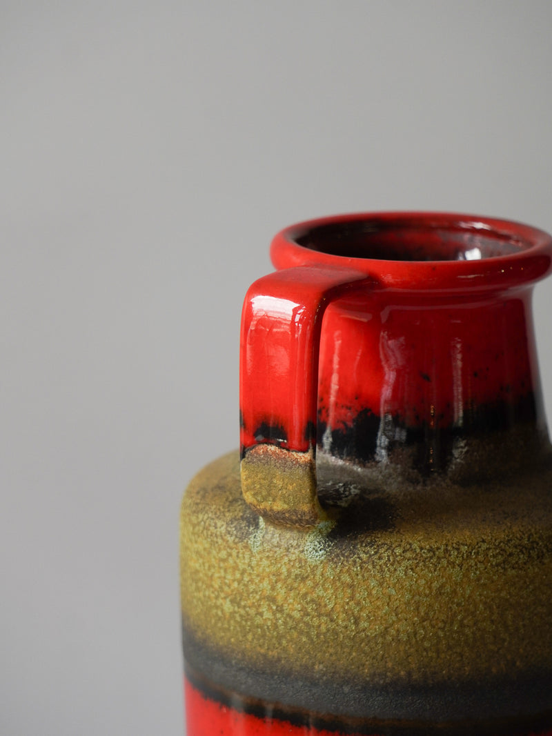 Fat Lava <br>セラミック フラワーベース <br>Germany<br>bob's box - ヴィンテージ SHARK ATTACK