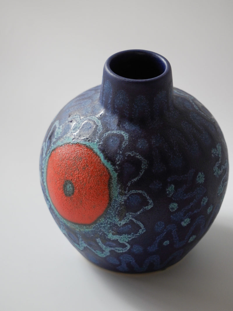 Silberdistel <br>セラミック フラワーベース <br>W Germany<br>bob's box - ヴィンテージ SHARK ATTACK