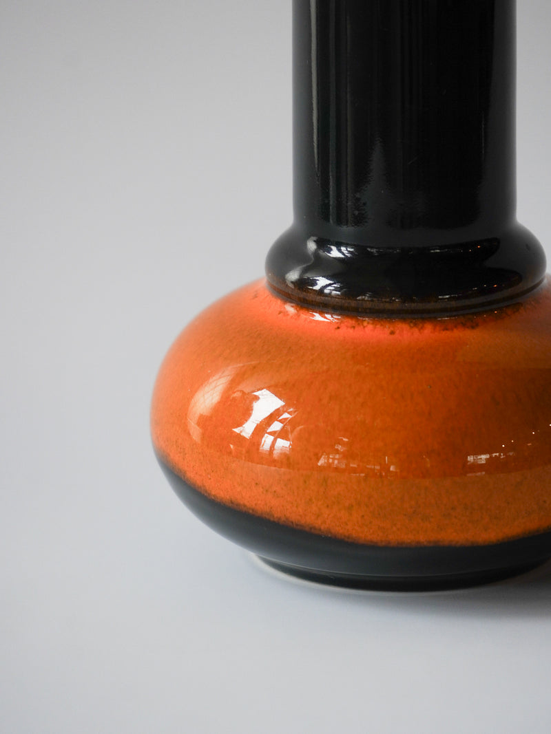 Hutschenreuther社 , Renée Neue <br>セラミック フラワーベース <br>1970's , W Germany<br>bob's box - ヴィンテージ SHARK ATTACK