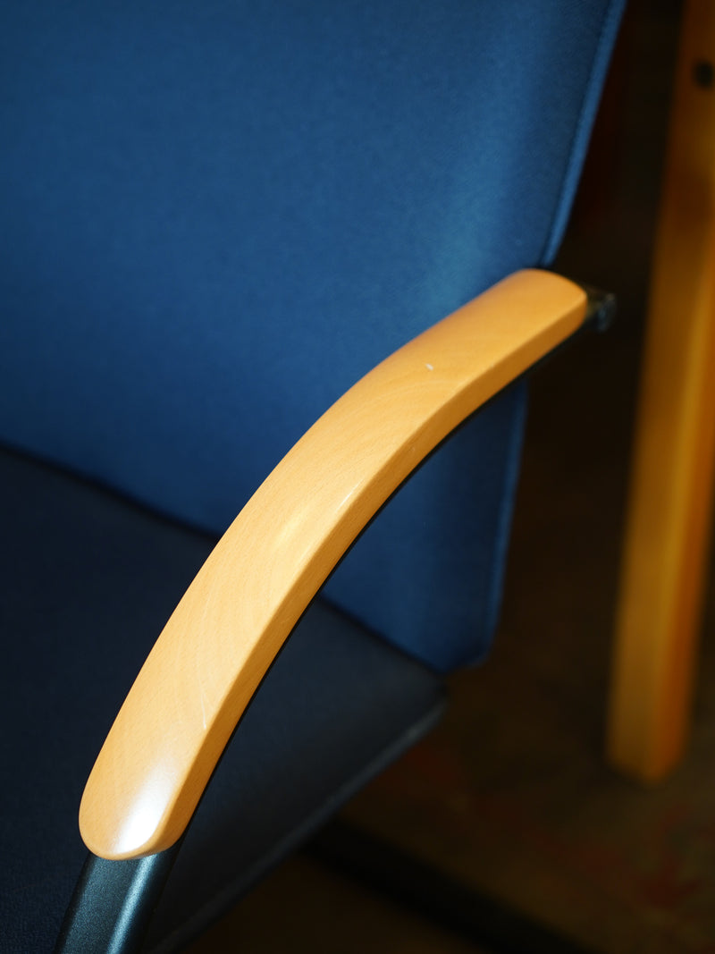 カンチレバーチェア <br> 大和店