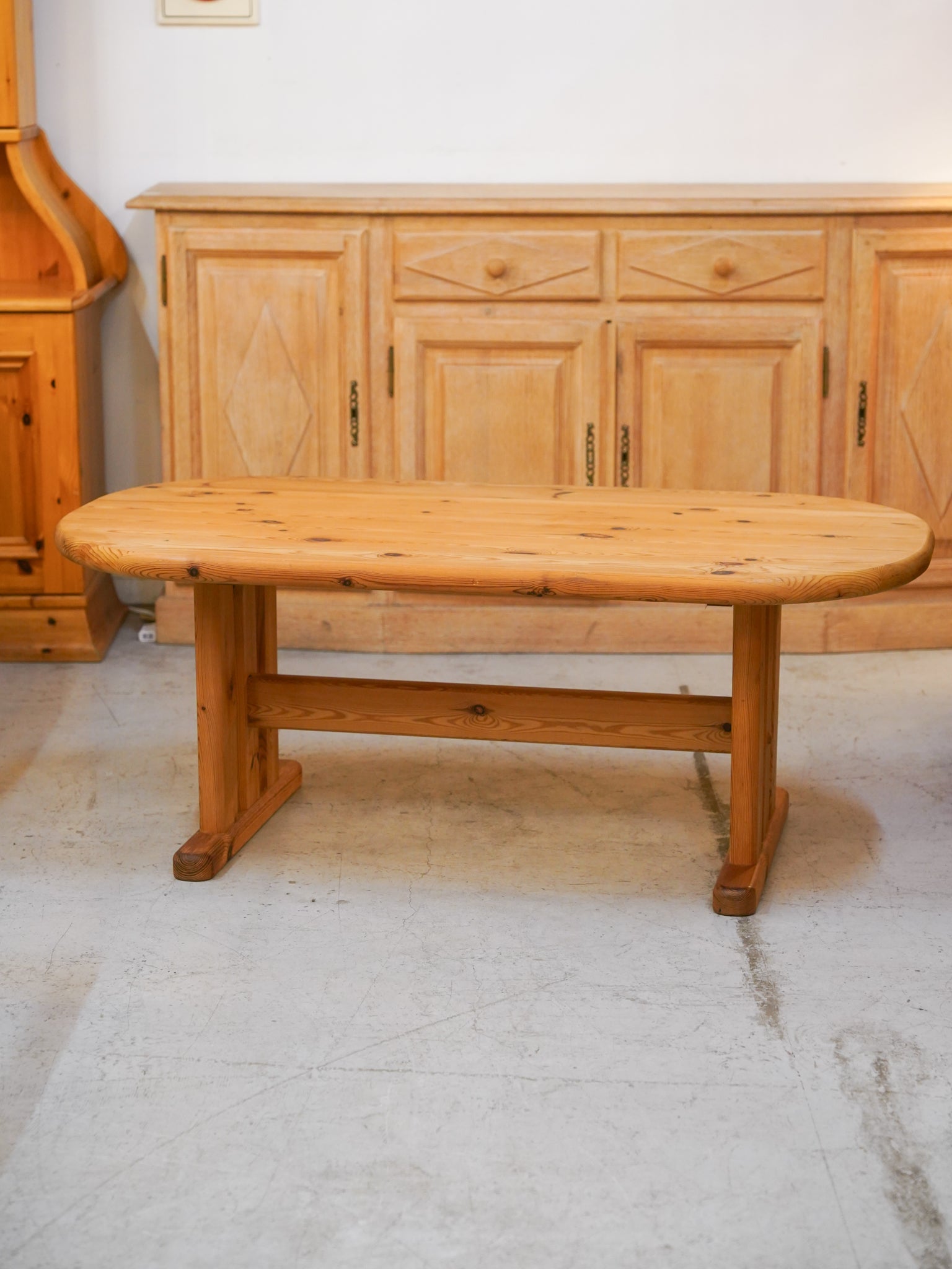 LOW TABLE / SIDE TABLE – SHARK ATTACK ONLINE SHOP