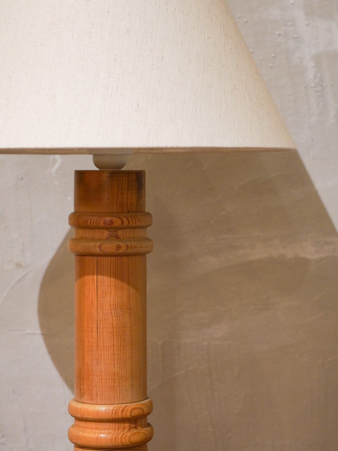 パインウッド テーブルランプ - Sweden - cerote antiques