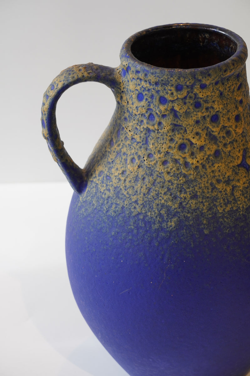 Fat Lava <br>セラミック フラワーベース <br>Germany <br>bob's box - ヴィンテージ SHARK ATTACK