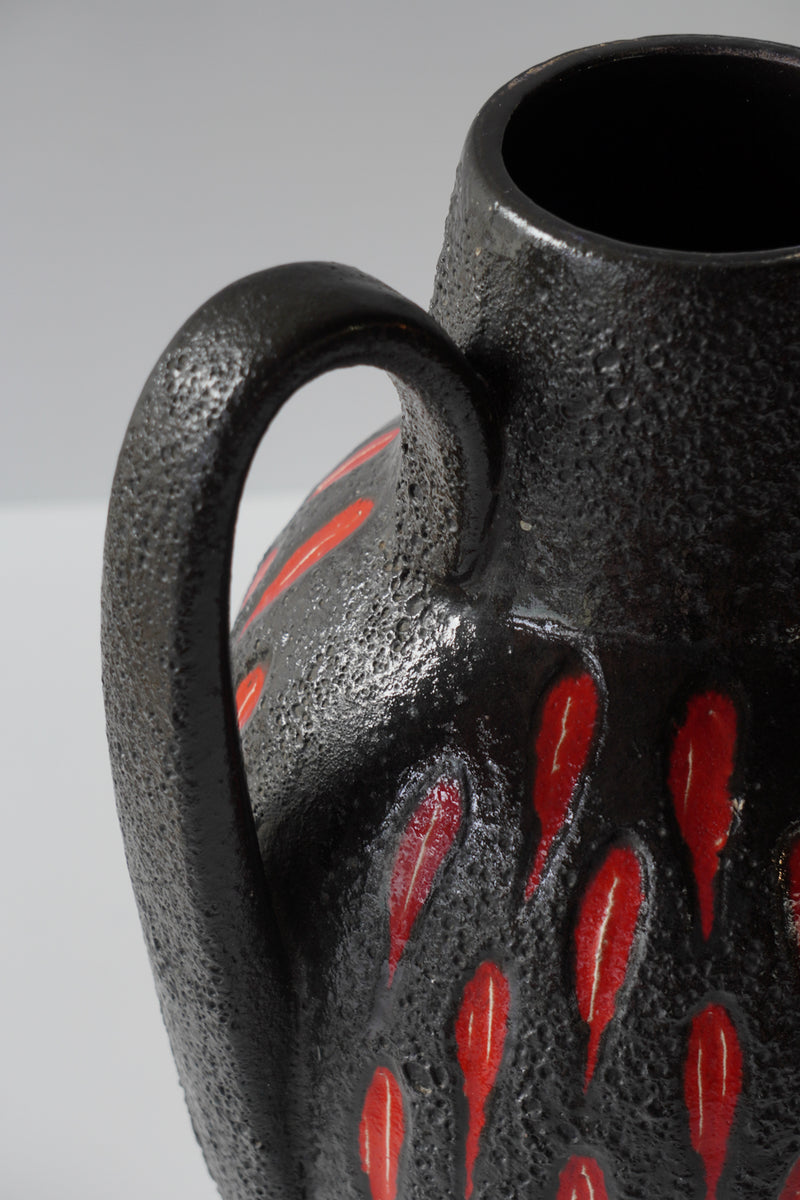 Scheurich 279/38<br>Fat Lava <br>セラミック フラワーベース <br> West Germany <br>bob's box - ヴィンテージ SHARK ATTACK