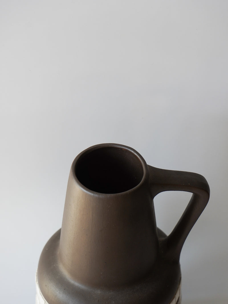 Sawa社 <br>Fat Lava <br>セラミック フラワーベース <br>1970's , Germany <br>bob's box - ヴィンテージ SHARK ATTACK