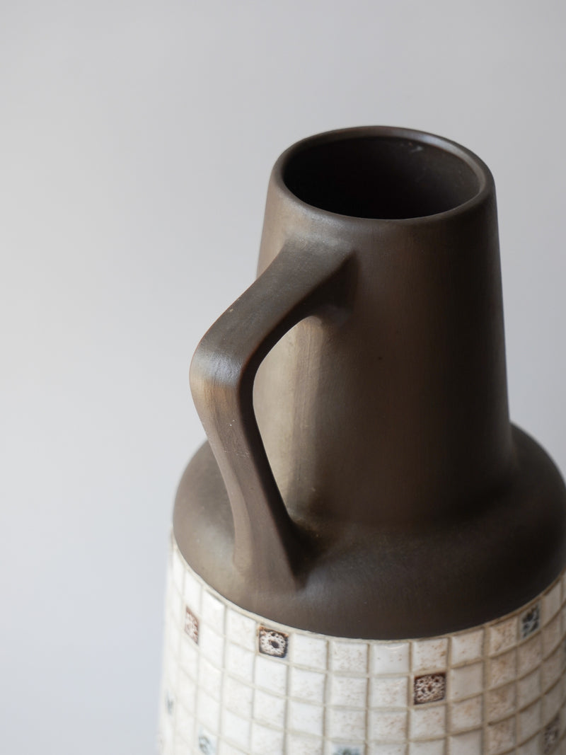 Sawa社 <br>Fat Lava <br>セラミック フラワーベース <br>1970's , Germany <br>bob's box - ヴィンテージ SHARK ATTACK