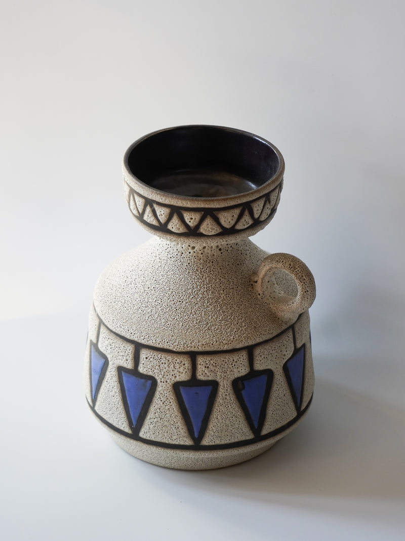 Gmudner <br>Fat Lava <br>セラミック フラワーベース <br>1950's , Austria<br>bob's box - ヴィンテージ SHARK ATTACK