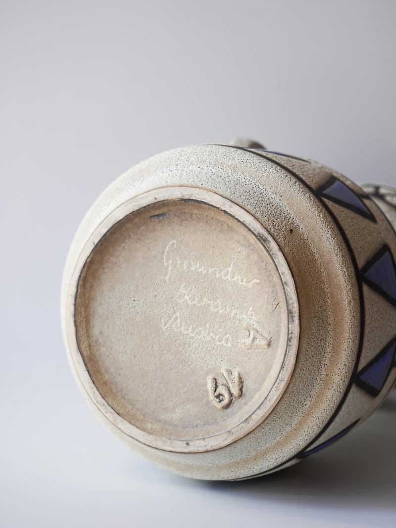 Gmudner <br>Fat Lava <br>セラミック フラワーベース <br>1950's , Austria<br>bob's box - ヴィンテージ SHARK ATTACK