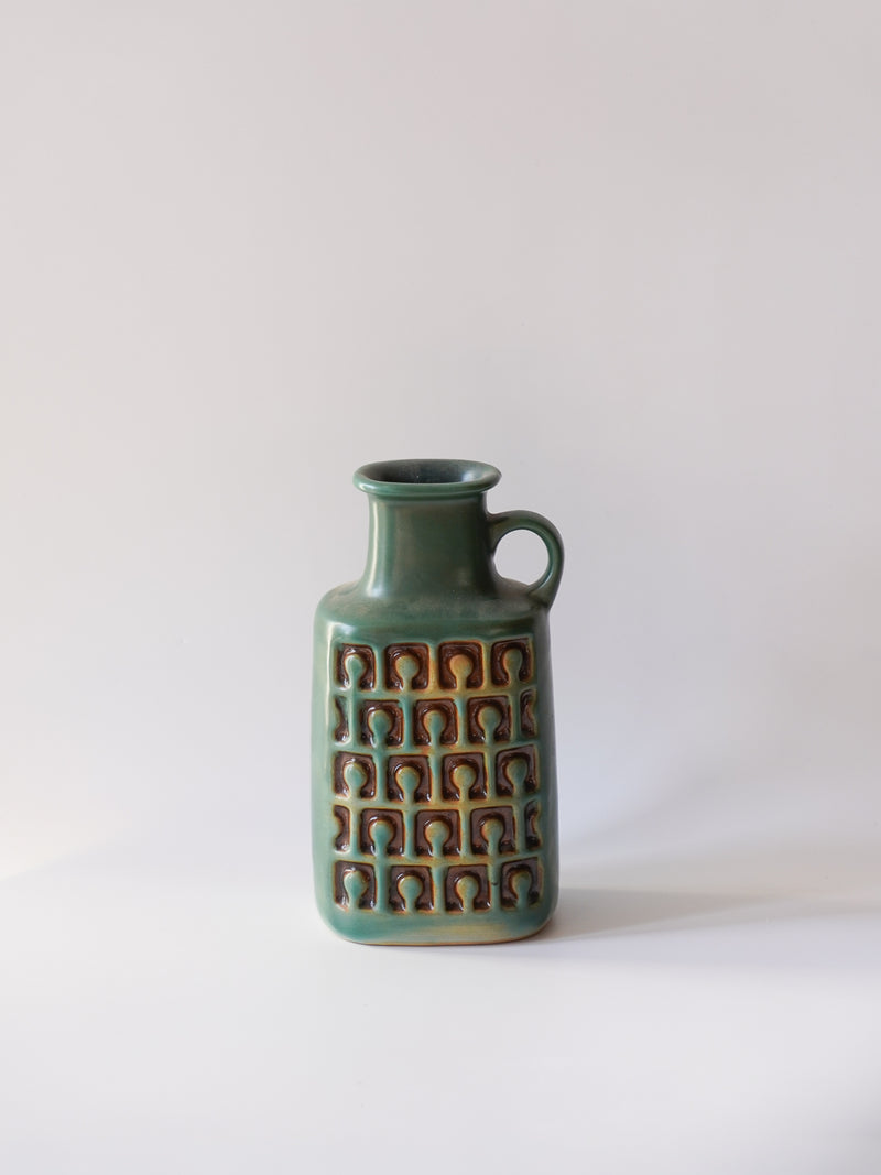 VEB Haldensleben <br>Fat Lava <br>セラミック フラワーベース <br>East Germany <br>bob's box - ヴィンテージ SHARK ATTACK