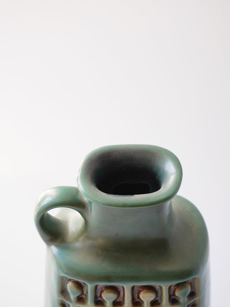 VEB Haldensleben <br>Fat Lava <br>セラミック フラワーベース <br>East Germany <br>bob's box - ヴィンテージ SHARK ATTACK