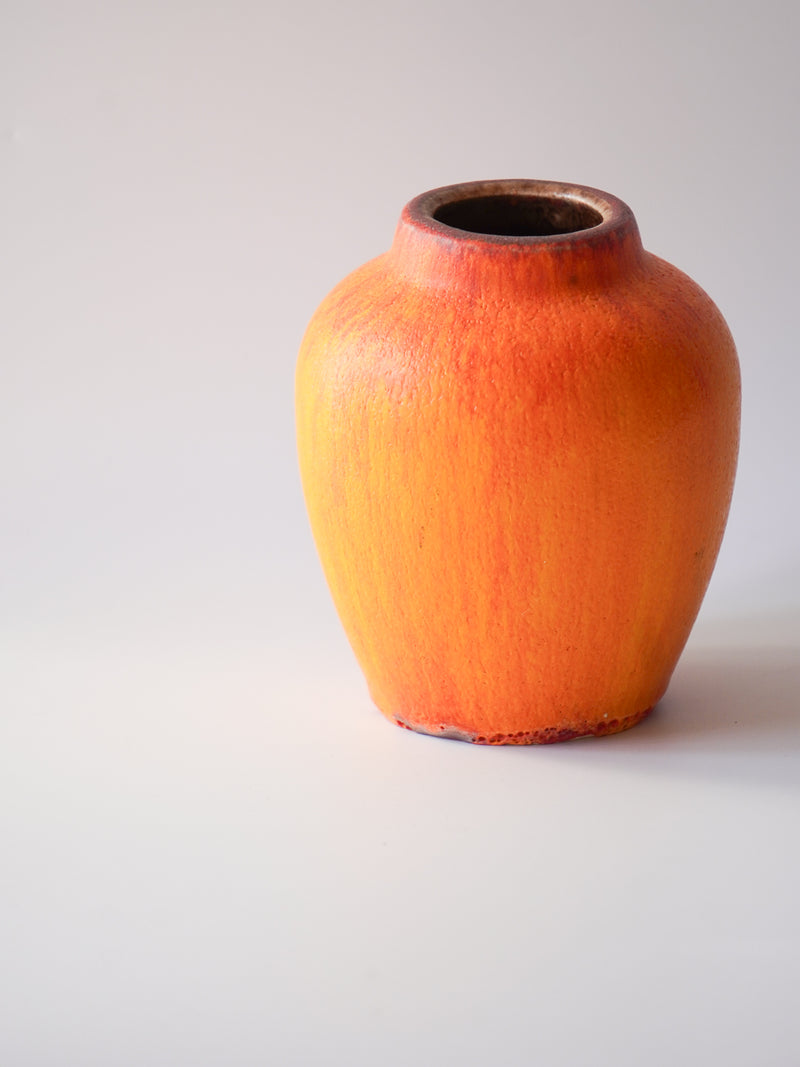 Fat Lava <br>Fat Lava <br>セラミック フラワーベース <br>Germany <br>bob's box - ヴィンテージ SHARK ATTACK