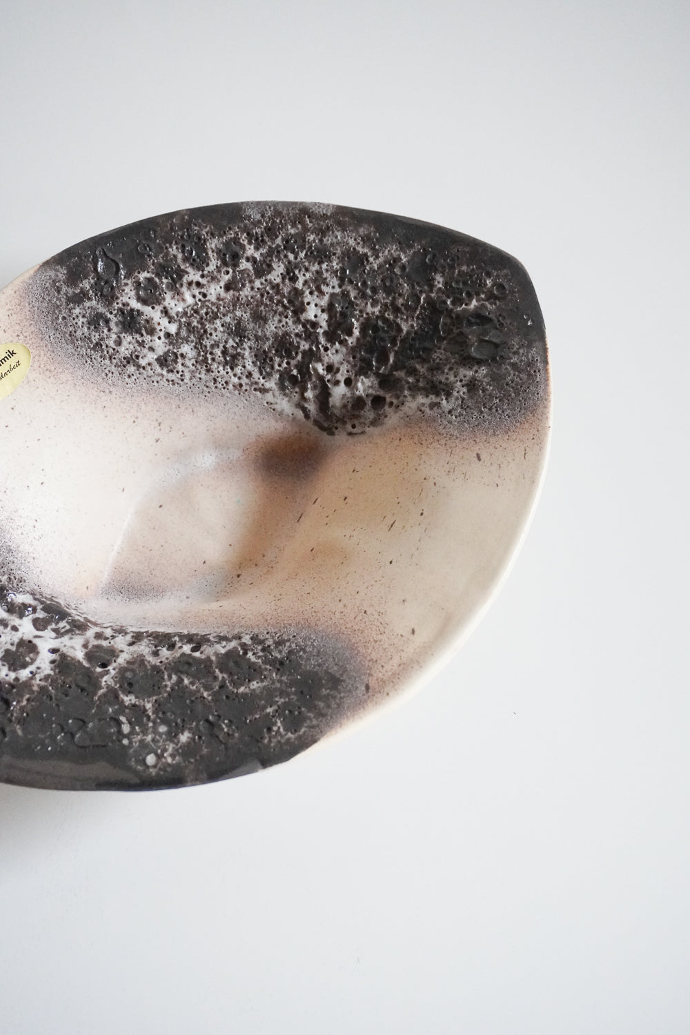Otto Keramik <br>Plate 5211 <br>Otto Keramik Tokyo・cerote antiques - ヴィンテージ SHARK ATTACK