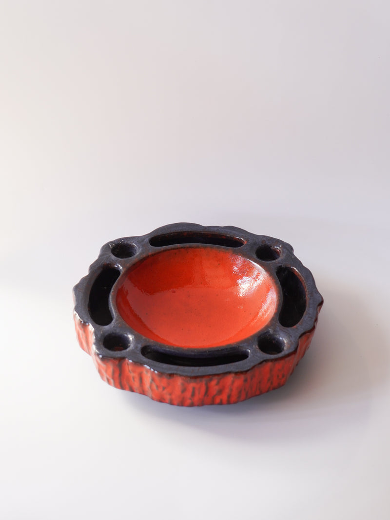 Jasba Keramik <br>Fat Lava <br>セラミック プレート / キャンドルホルダー <br>1970's , West Germany <br>bob's box - ヴィンテージ SHARK ATTACK